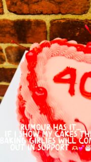 Where’s my baking gals at this Christmas?! 💕✨

Main-character bakes only ✨
Handcrafted to stand out
🌐 jodiebakes.co.uk